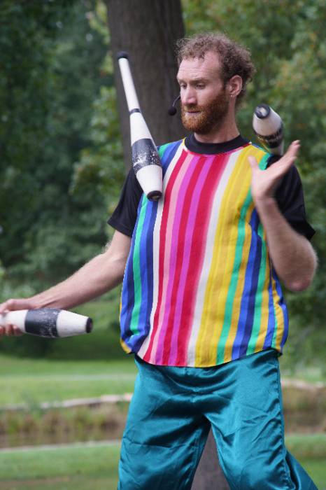 Live! for $5: Janoah the Juggler