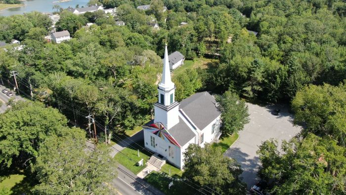 Christmas Eve Candlelight Service of Lessons and Carols